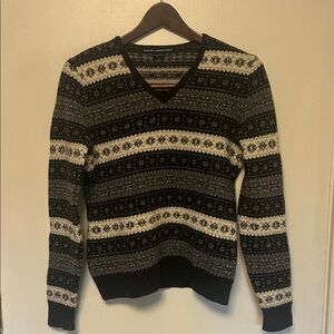 Polo Ralph Lauren Black and Cream V-Neck Sweater.  Lambs Wool
